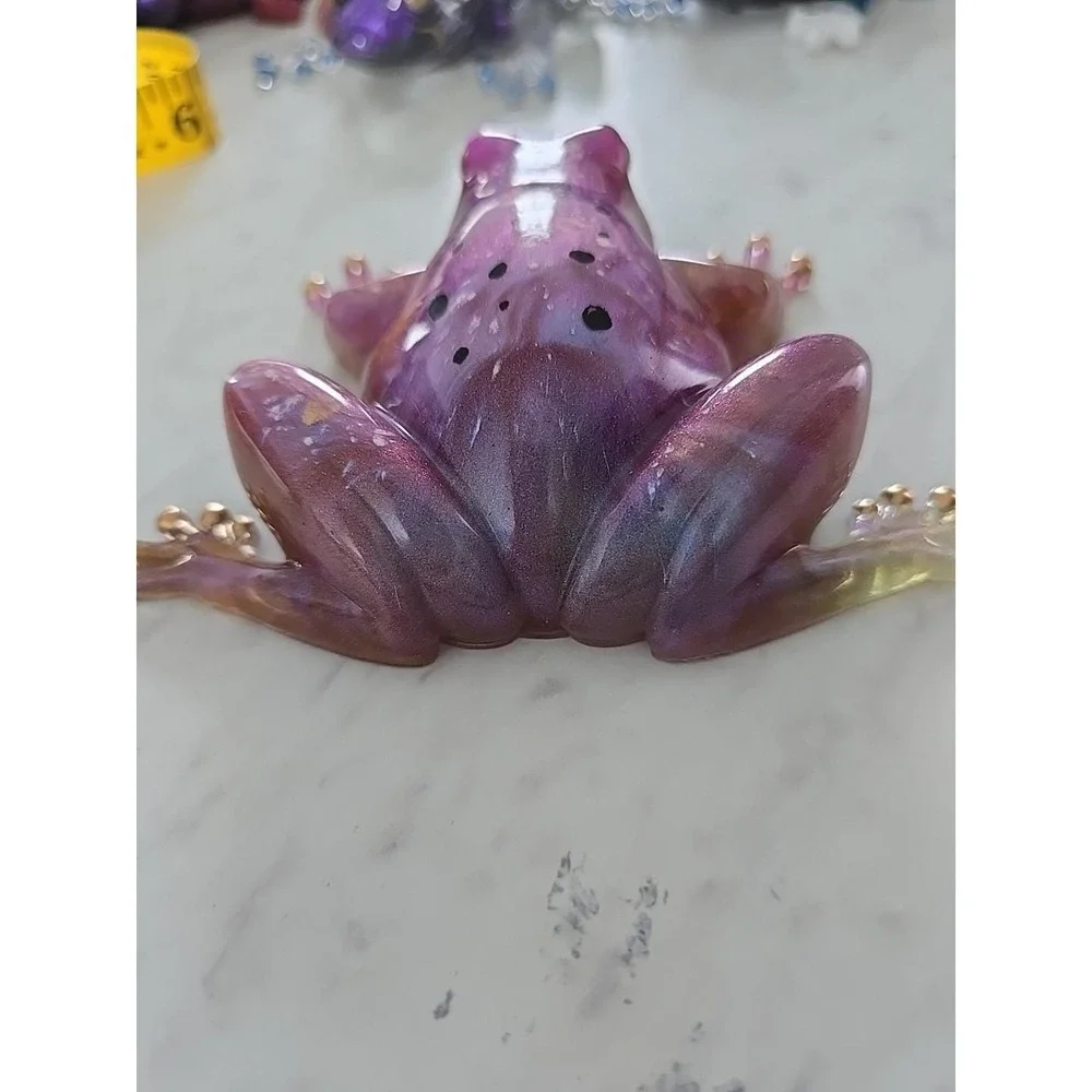 Purple‎ Resin Frog Home Decor Figure Handmade 713